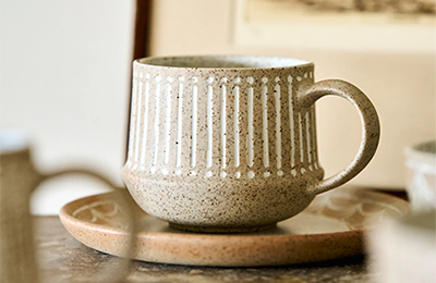 Glasses, Mugs & Teacups