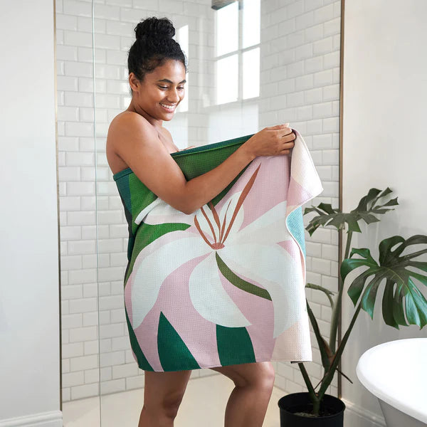 Dock & Bay Bath Towel - Monte Verde