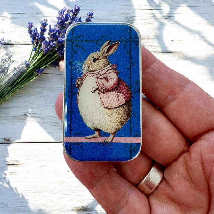 Notions Tin Small - Lady Bunbury Bunny