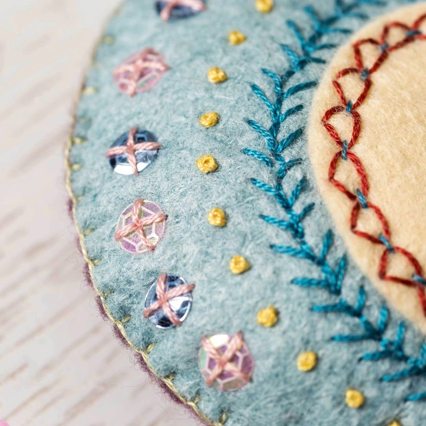 Mini Felt Craft Kit - Embroidered Heart