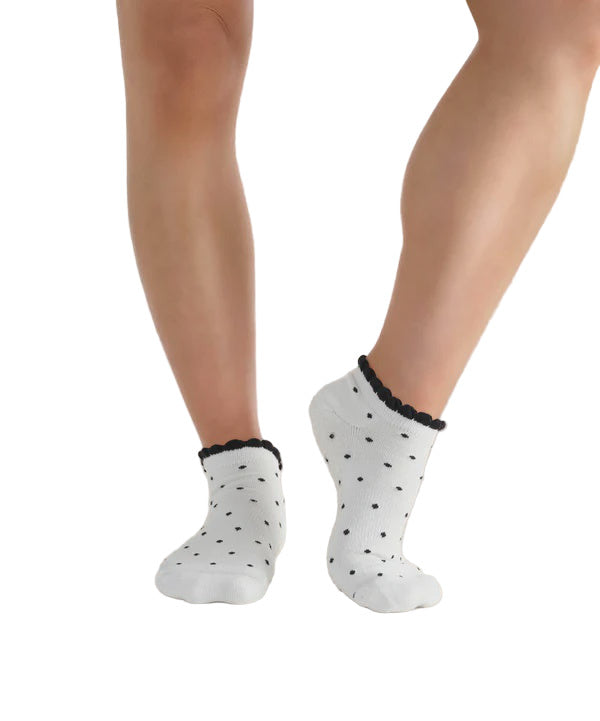 Classic Low Rise Grip Socks - White Polka Ruffle