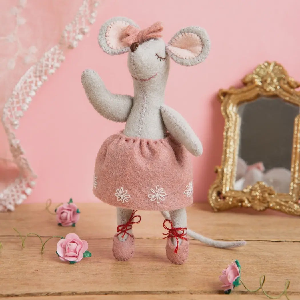 Mini Felt Craft Kit - Little Mouse The Ballet Dancer