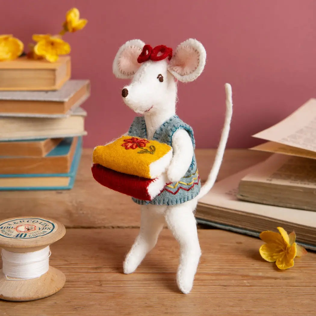 Mini Felt Craft Kit - Little Mouse The Librarian