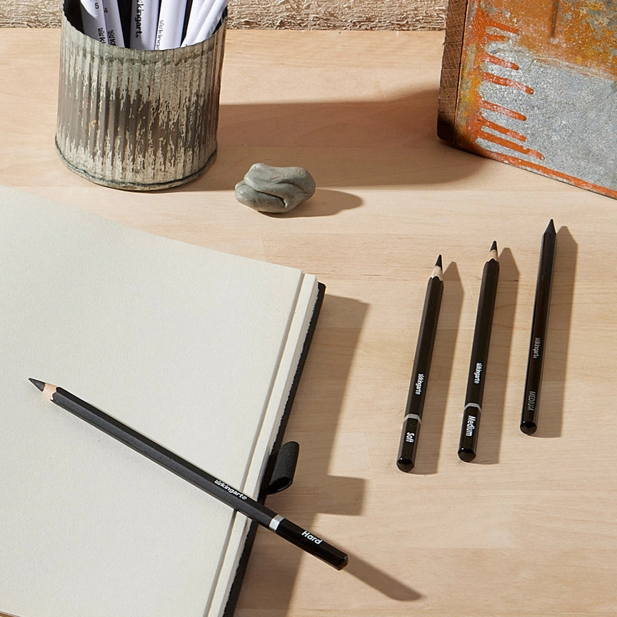 Sketch & Draw Tin Set - 8 Piece