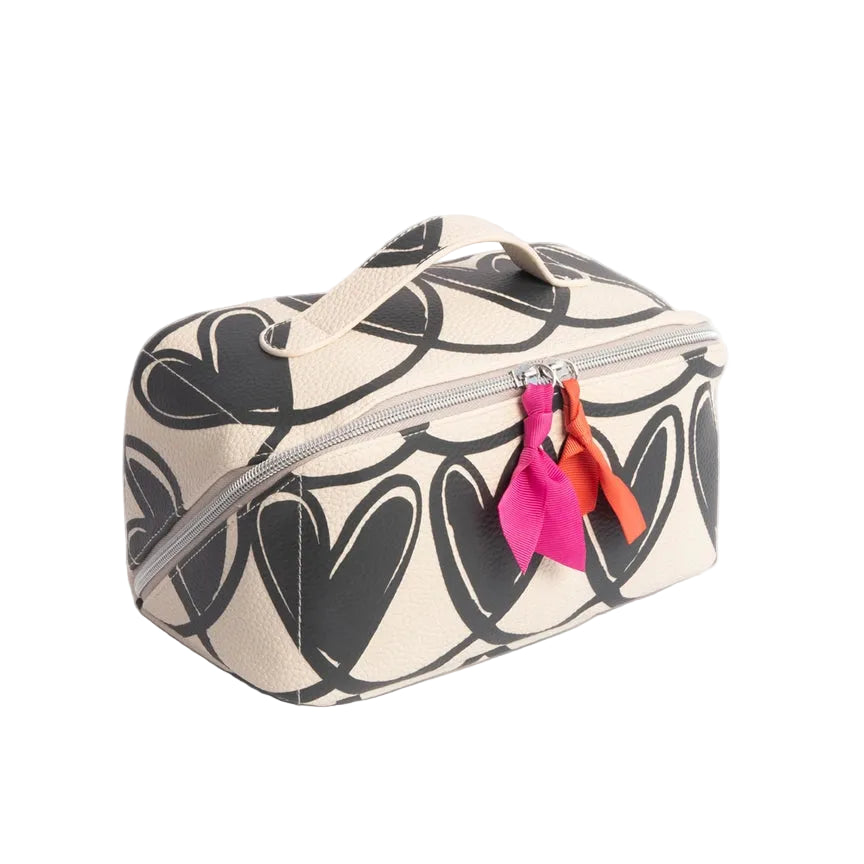 Diagonal Washbag Large - Mono Linked Hearts