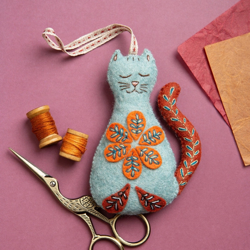 Mini Felt Craft Kit - Folk Cat