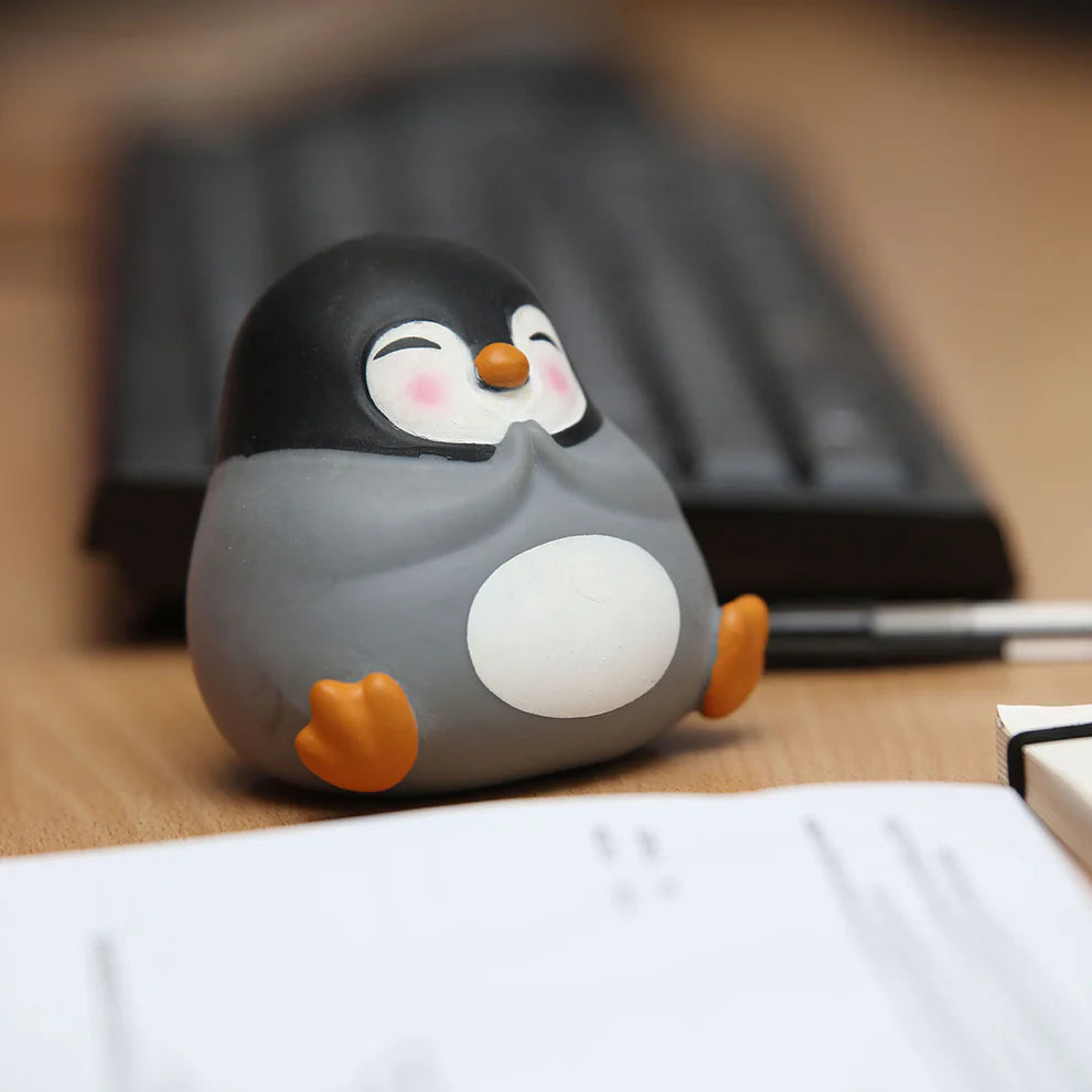 Zen-guin Chillout Stress Toy