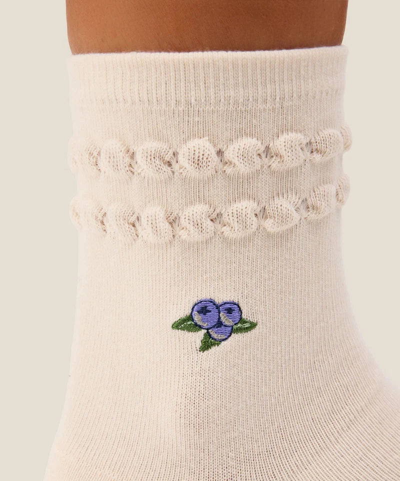Crew Grip Socks - Blueberry Ruffle Oat