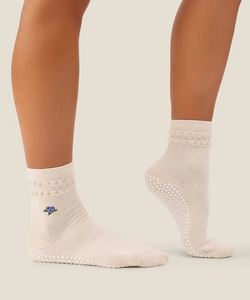 Crew Grip Socks - Blueberry Ruffle Oat