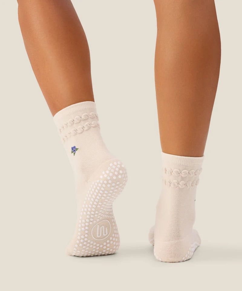 Crew Grip Socks - Blueberry Ruffle Oat
