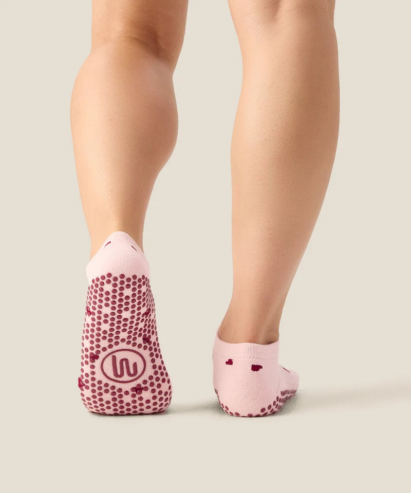 Classic Low Rise Grip Socks - Love Me Pink