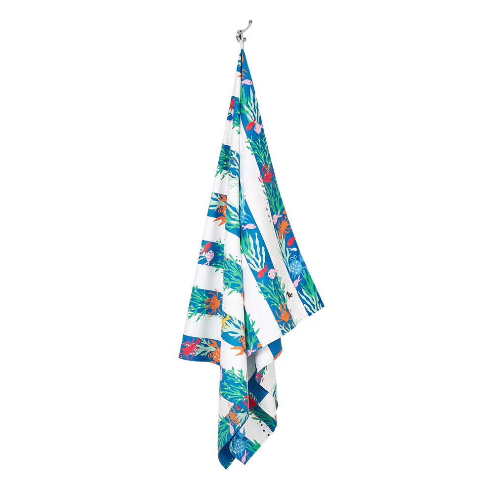 Dock & Bay Kids Beach Towel M - Beneath The Reef