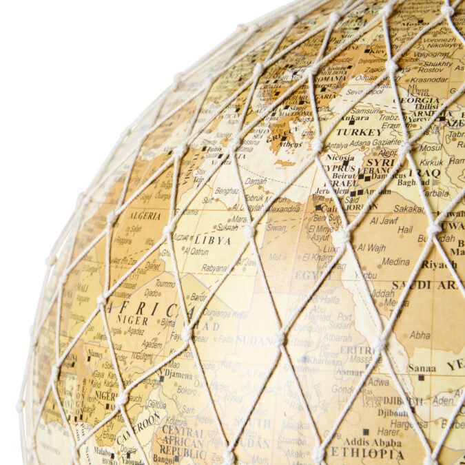 Hot Air Balloon Globe 30cm - Ivory