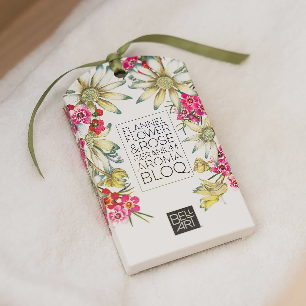 Aroma Bloq -  Flannel Flower & Rose Geranium