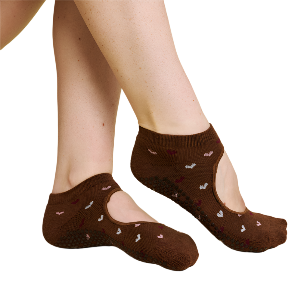 Slide On Grip Socks - Hearts Aflutter Brown