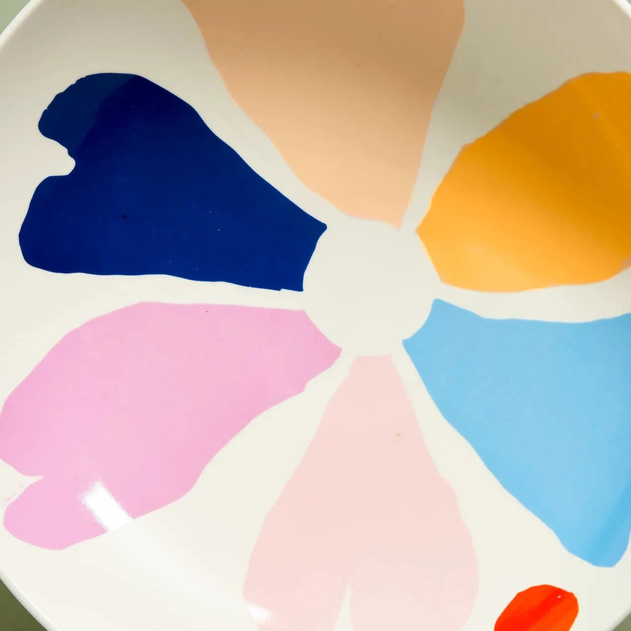 Pedestal Bowl - Be Different