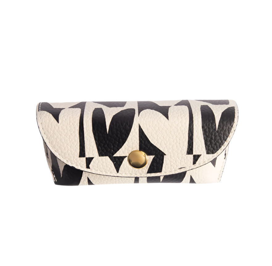 Mono Checkmate Hearts Flap Glasses Case