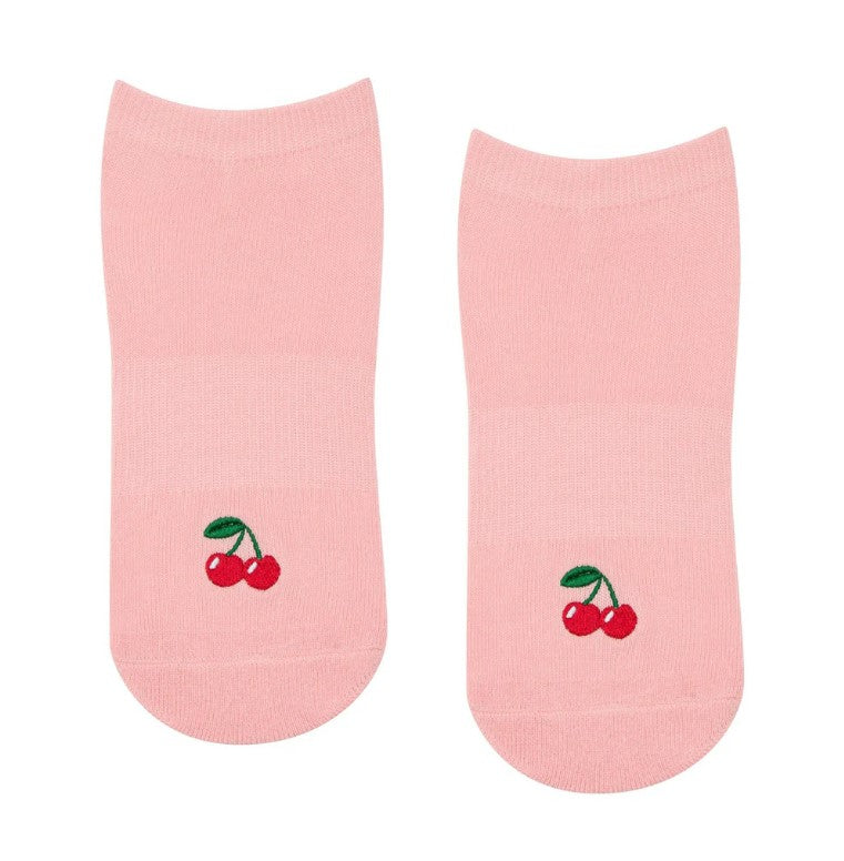 Classic Low Rise Grip Socks - Sweet Cherry