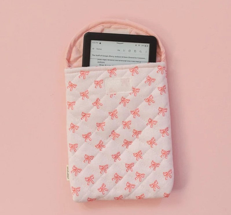 Pink Coquette Bows Quilted E-Reader Case