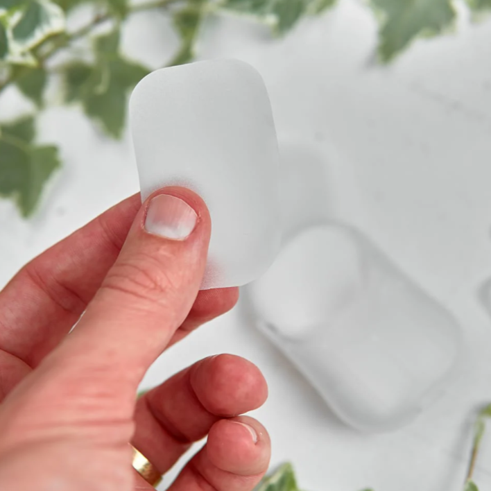 Antibacterial Hand Soap Leaves - Coconut Scented