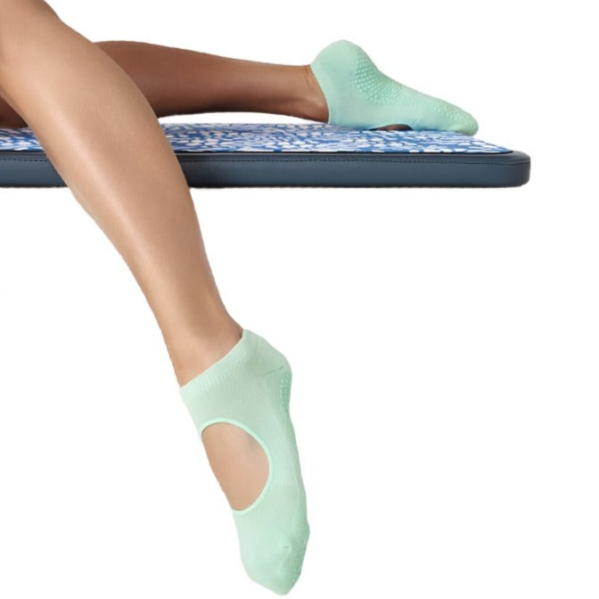 Slide On Grip Socks - Mint