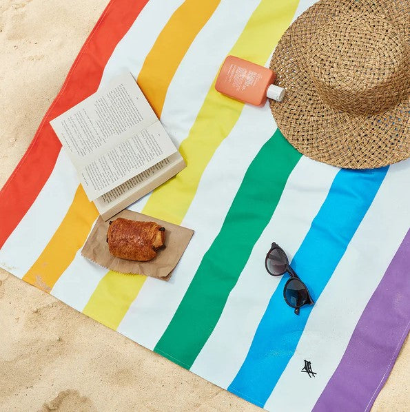 Dock & Bay Beach Towel XL - Rainbow Skies