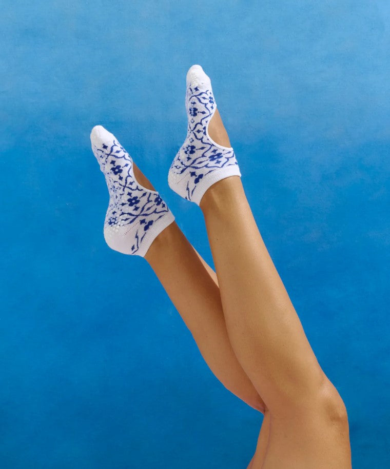 Slide On Grip Socks - Tuscan Tiles