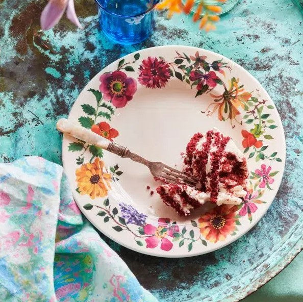 8.5 Inch Round Plate - Garden Flowers