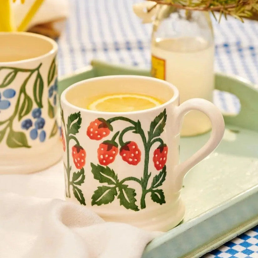 Half Pint Mug - Raspberries