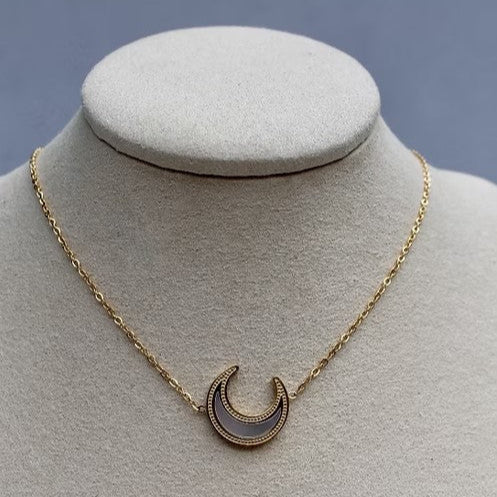Pendant Necklace - Mother of Pearl Moon