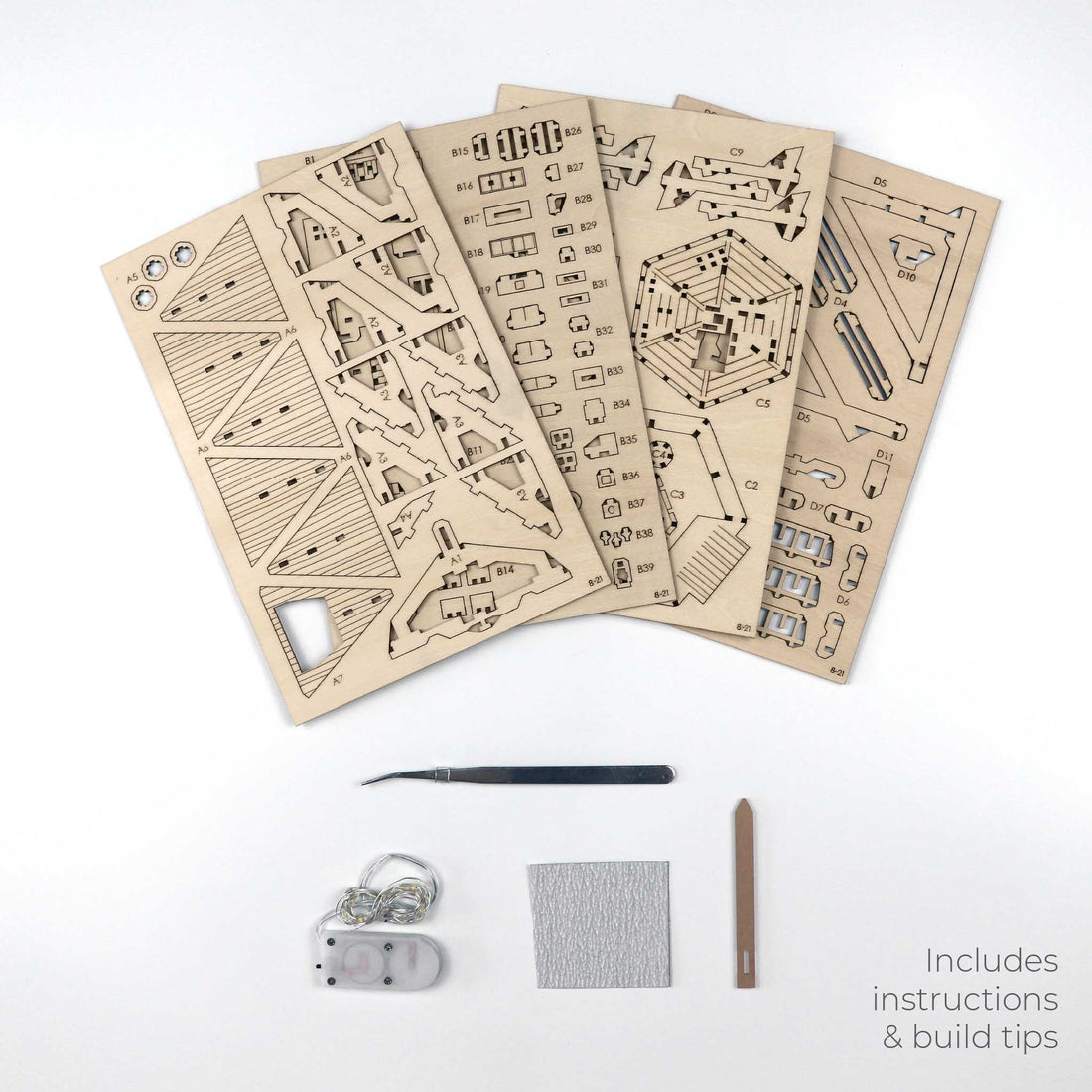 Tiny Tree House Small - Treetop Hideaway