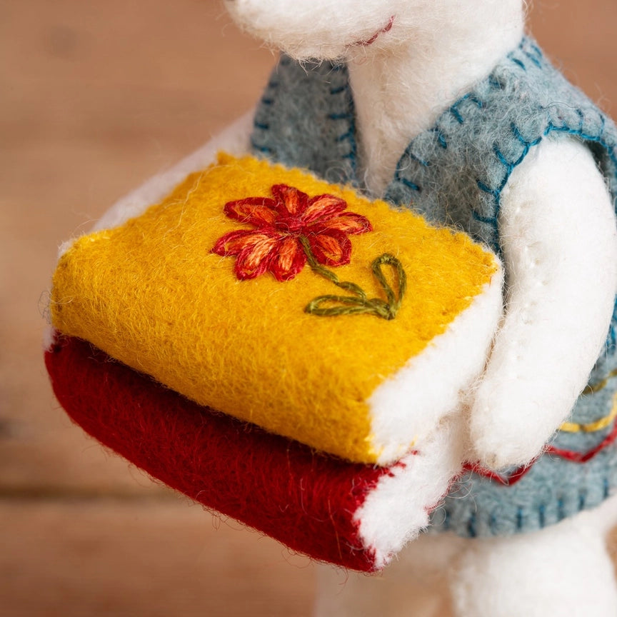 Mini Felt Craft Kit - Little Mouse The Librarian