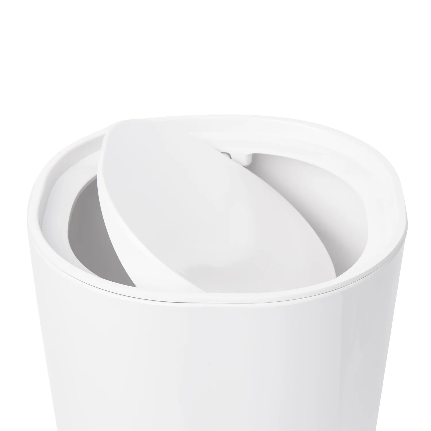 Step Waste Can With Lid