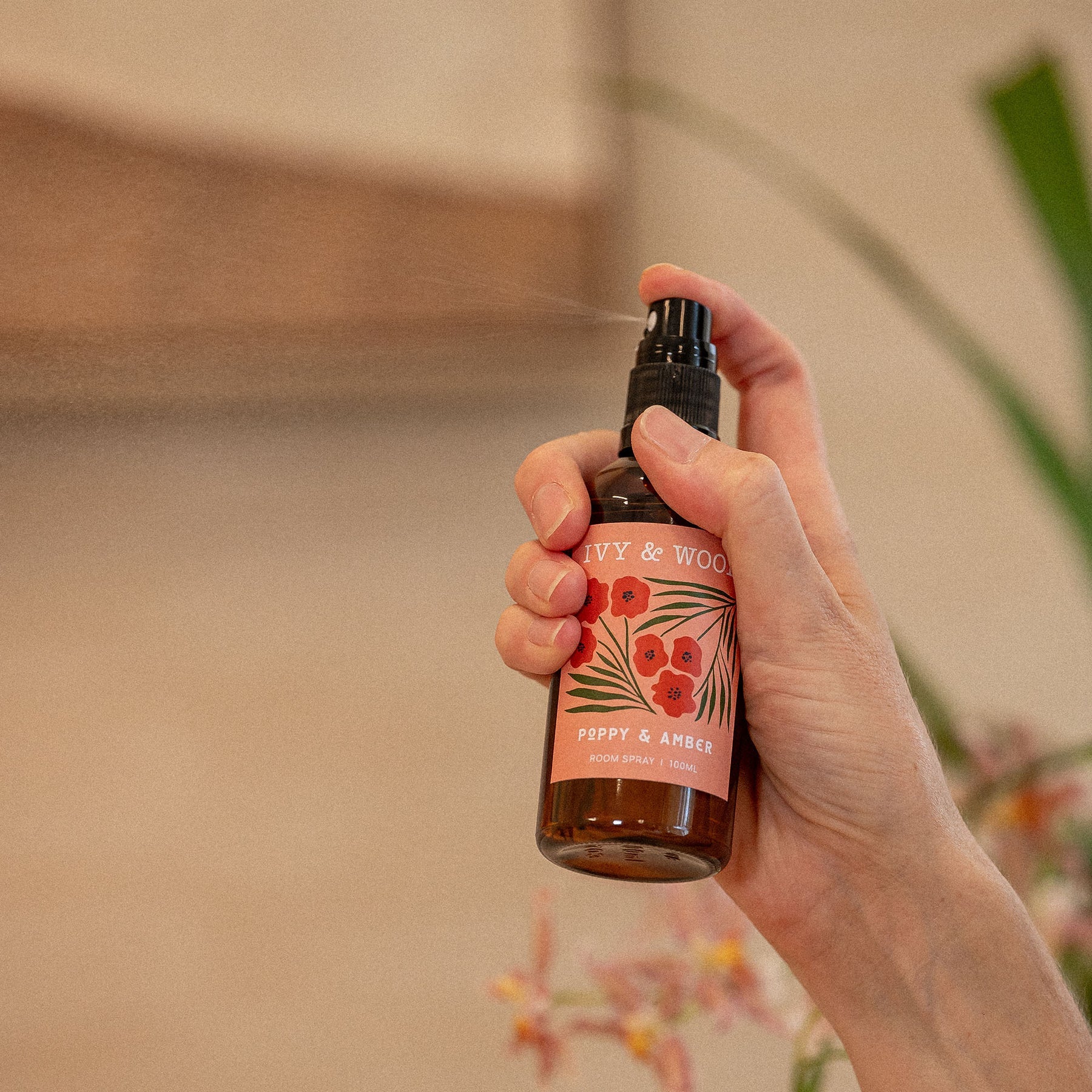 Flora Room Spray - Poppy & Amber
