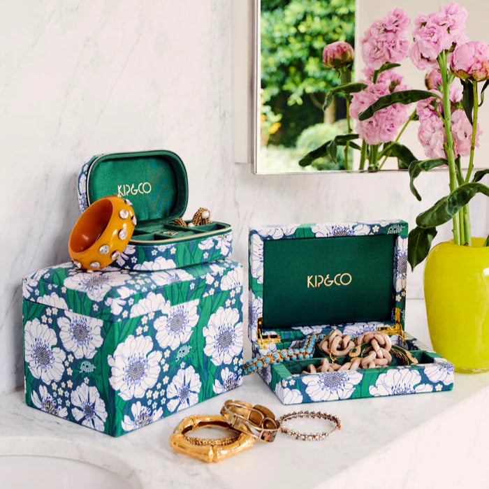 Tumbling Flowers Green Velvet Jewellery Box - Travel