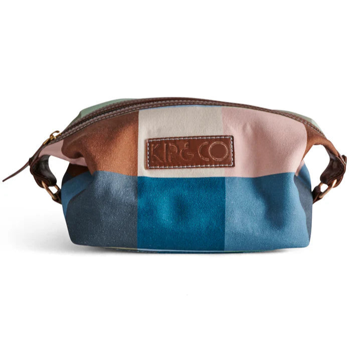 Woodlands Tartan Toiletry Bag