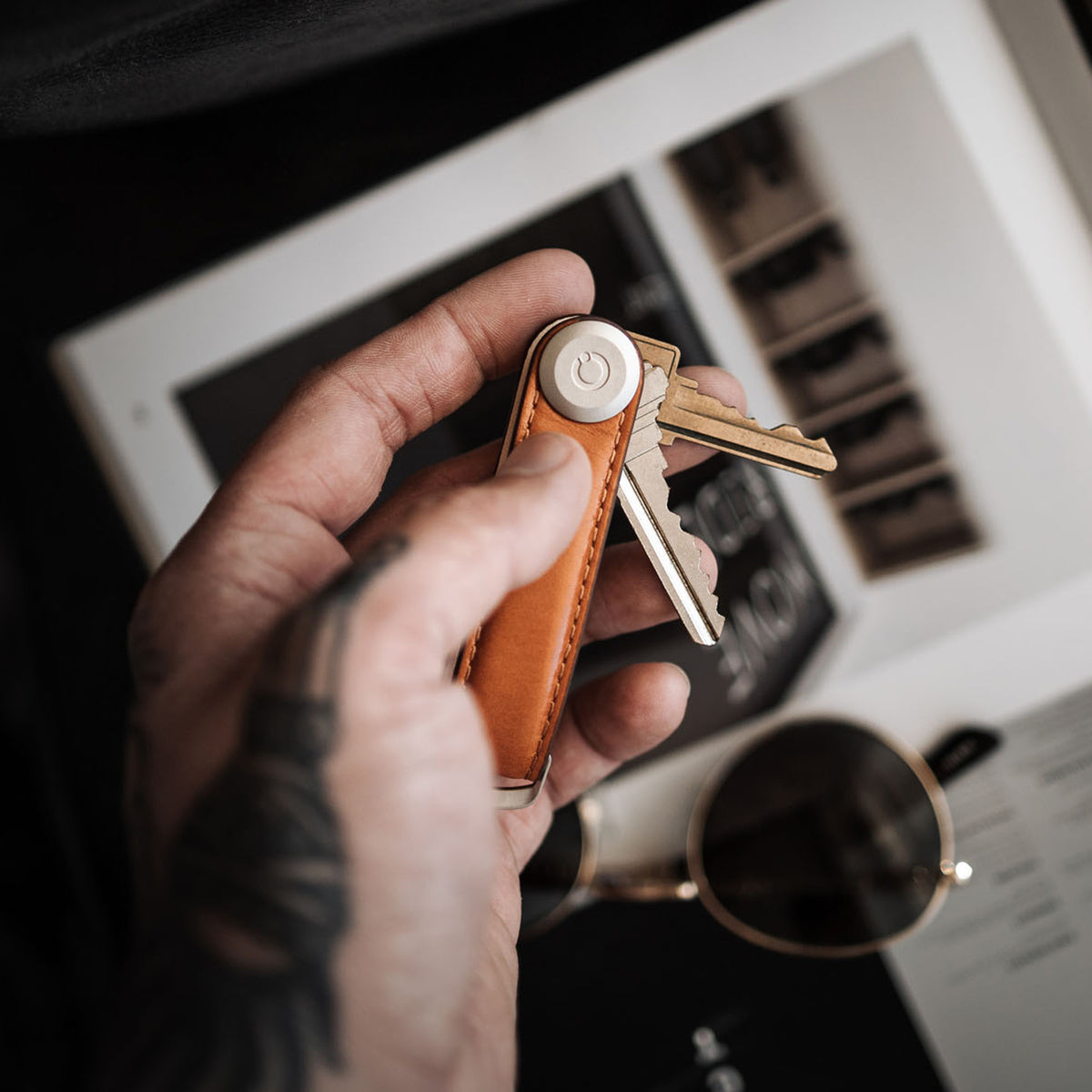 Orbitkey - Leather 2.0 - Cognac with Tan Stitching