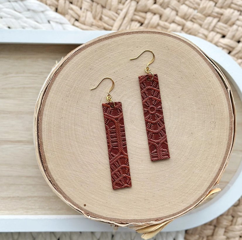 Solo Stick Saddle Up (Mahogany) Earrings