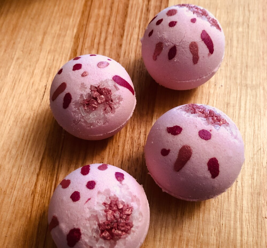 Goat Milk Bath Bomb - Rose Quartz
