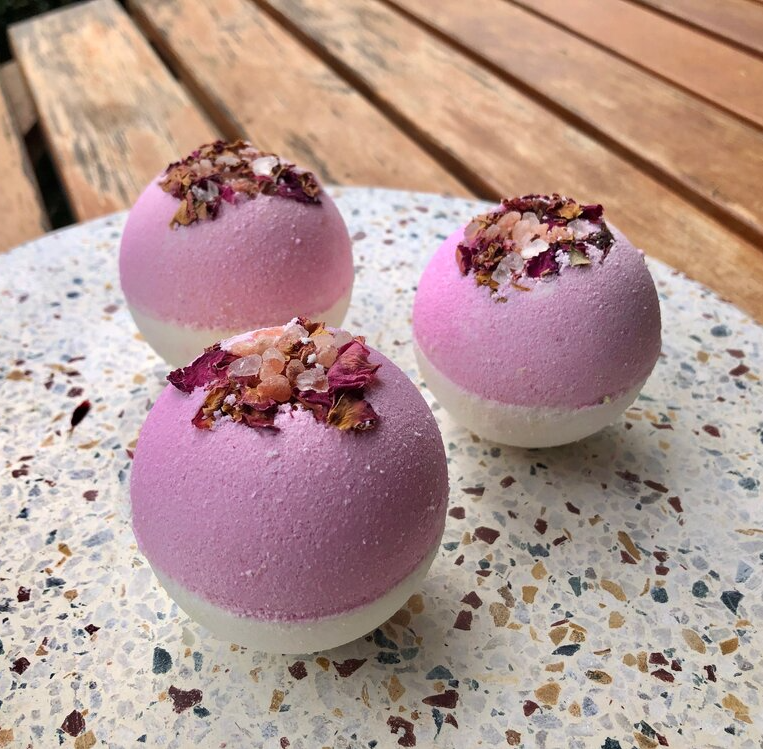 Goat Milk Bath Bomb - Rose Geranium