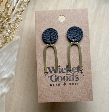 Kholma Stud Earrings - Coal