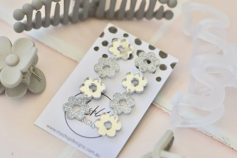Silver Disco Spring Flower Chains